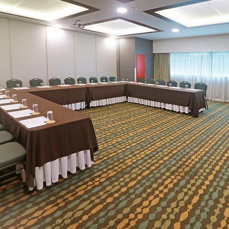 Wyndham Garden Guadalajara Acueducto Hotel Zapopan Kültér fotó