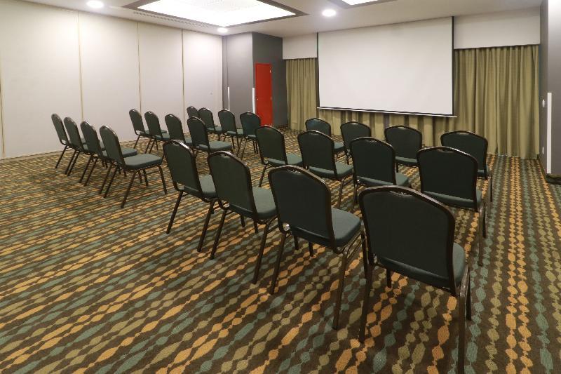 Wyndham Garden Guadalajara Acueducto Hotel Zapopan Kültér fotó